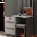 6061 Dressing Table